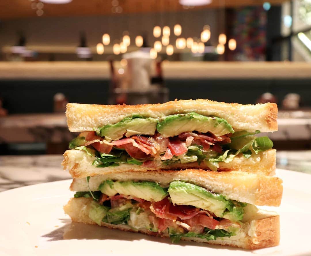 THE COUNTER JAPAN公式のグルメインスタ