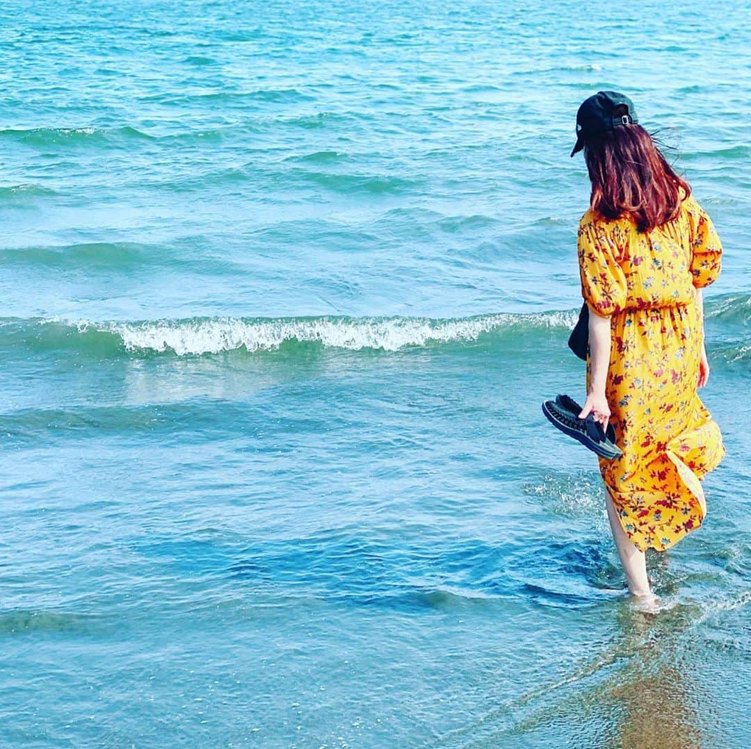 晴山由梨さんのインスタグラム写真 - (晴山由梨Instagram)「今年も海水浴せずに夏が終わりそう🏖🐬👙」8月24日 12時15分 - hareyama_yuri