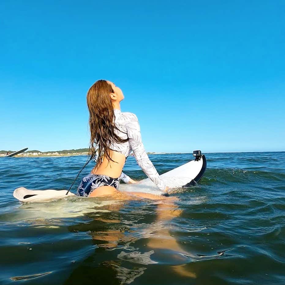 南美沙さんのインスタグラム写真 南美沙instagram 波待ちしてる時の風景が好き ビキニサーフ サーファー サーフガール サーフガールch サーフガールズ サーフトリップ サーフィン サーフィン女子 サーフィンのある生活 サーフィンライフ