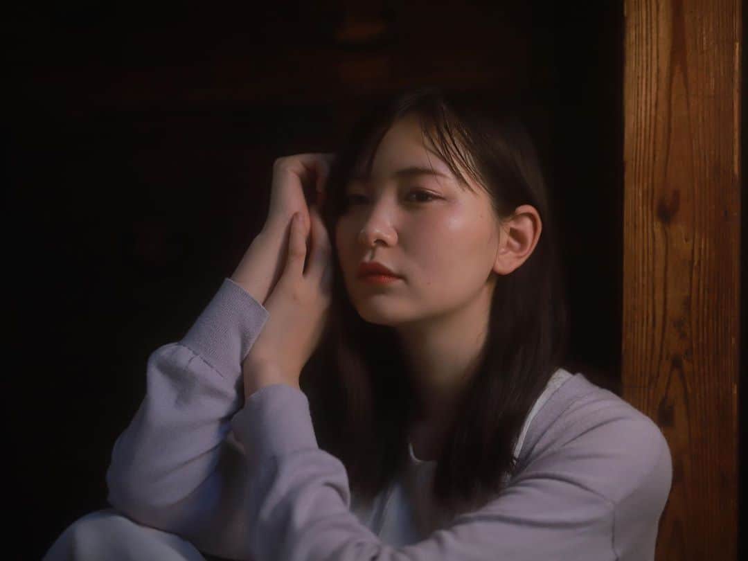youのインスタグラム：「photo by モケ  #osaka #kyoto #art_of_japan_  #artgallery  #有償モデル  #撮影会モデル #撮影依頼受付中 #撮影モデル #被写体になります #ポートレートモデル #ポートレート女子 #関西ポートレートモデル #フリーモデル関西 #フリーモデル #サロンモデル #ポートレート好きな人とがりたい #作品撮りモデル #個人撮影　#個人撮影会　#作品撮り #関西ポトレ　 #京都　#サロンモデル　#古民家　#町屋  #kyotojapan」