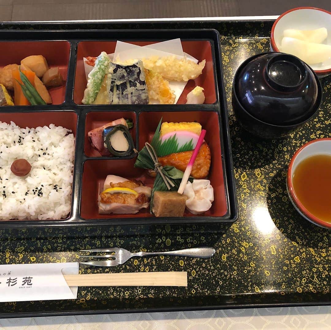 井林辰憲のグルメインスタ