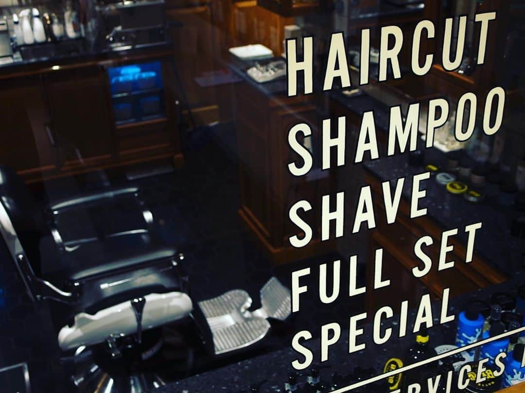 のインスタグラム：「FSC - DAIMARU SHINSAIBASHI BARBER💈﻿ ﻿ #freemanssportingclub﻿ #freemanssportingclubosaka﻿ #barbershop﻿ #barber﻿ #barberstyle﻿ #classicstyle﻿」