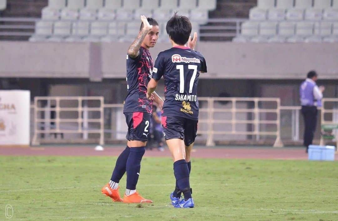 松田陸さんのインスタグラム写真 - (松田陸Instagram)「⚽️ ＋3👍 #cerezo #坂元くん #ナイスゴール #一応キヨも #ナイスゴール」8月24日 15時49分 - riku_matsuda_02_official