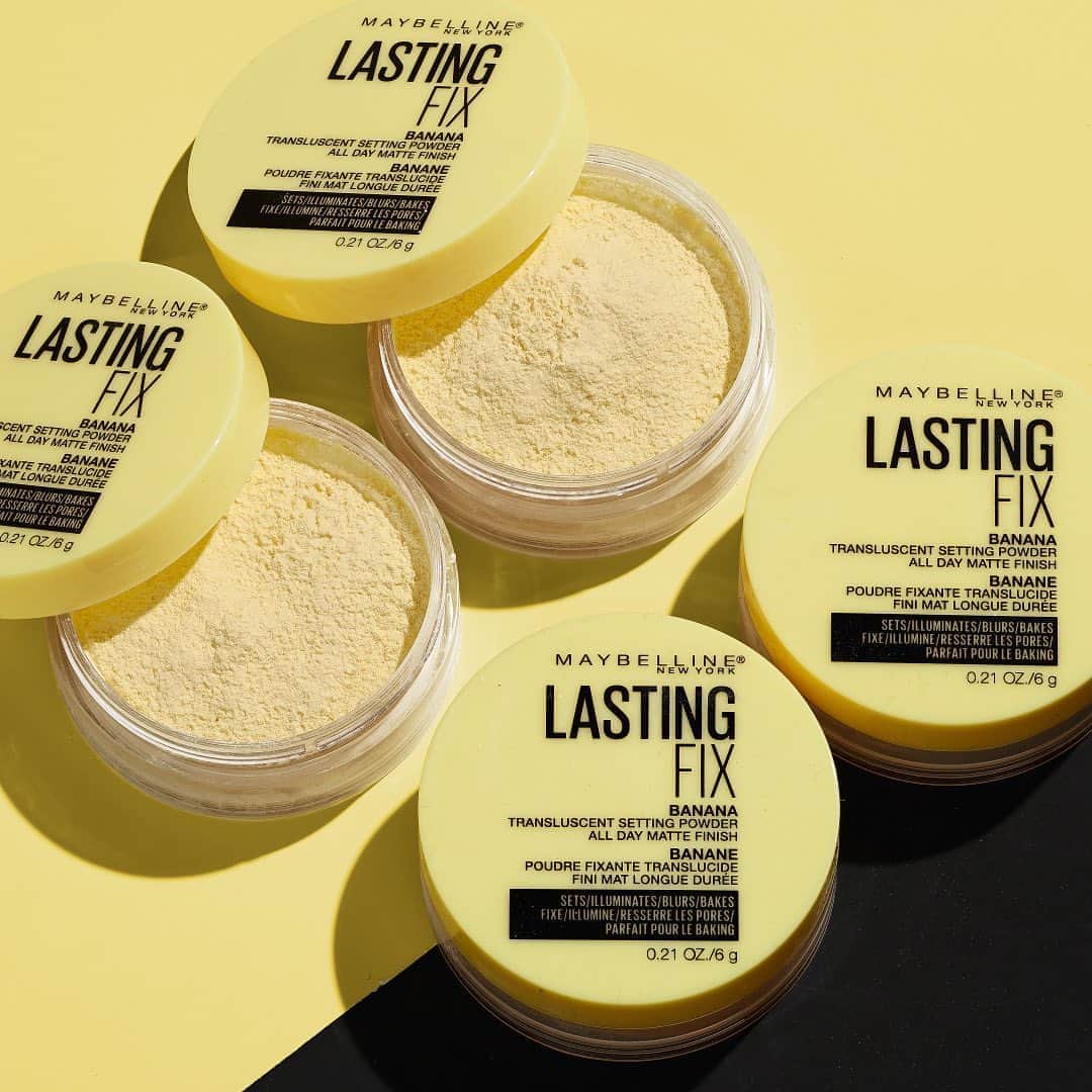 Maybelline New Yorkさんのインスタグラム写真 - (Maybelline New YorkInstagram)「Save your coins and stop shine with our #lastingfix banana powder! 😉For $10 this translucent powder will blur pores and set your makeup for a smooth, matte finish! Tag a friend that needs to add this to their kit!」8月25日 2時13分 - maybelline