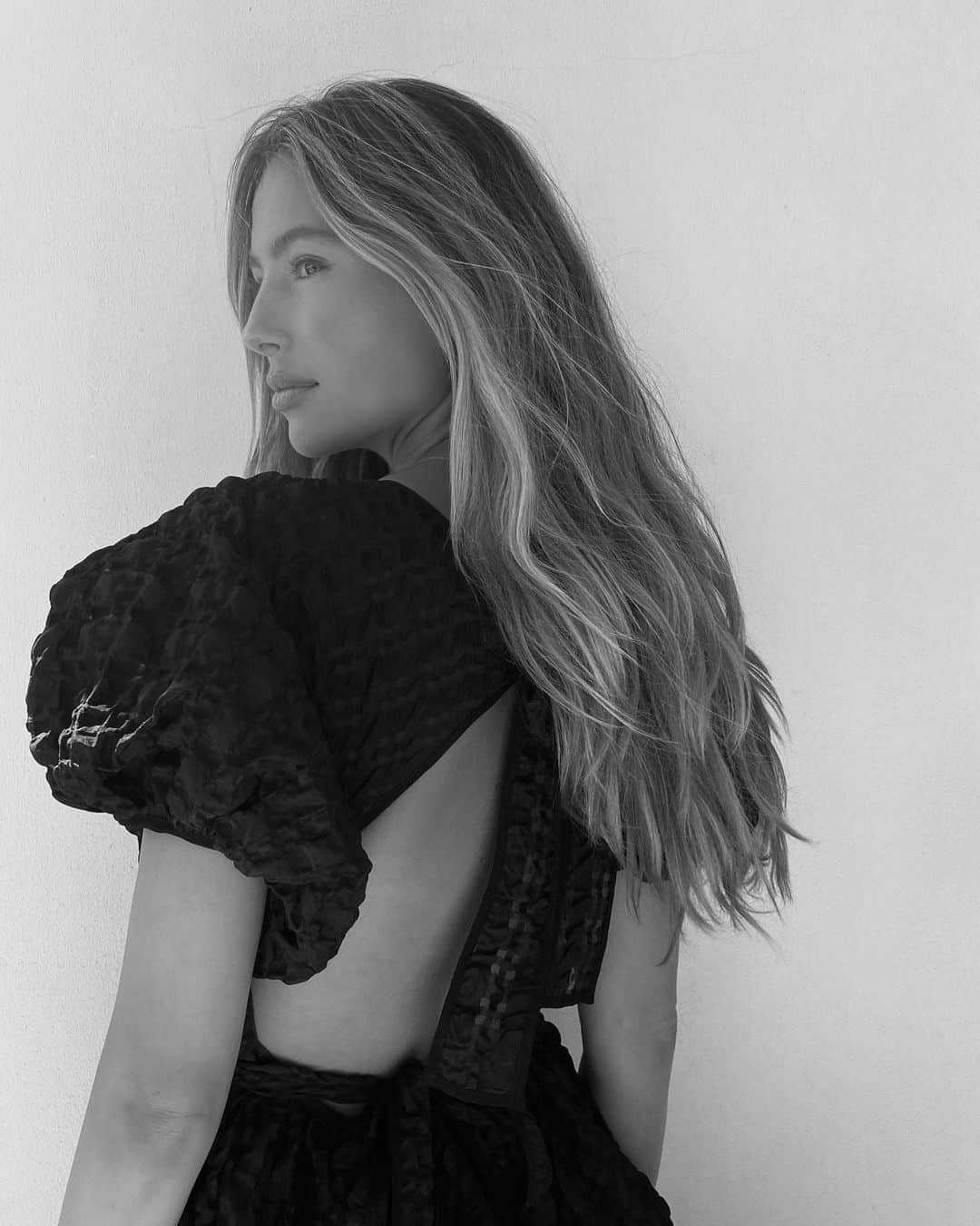 Mathilde Goehlerのインスタグラム：「🖤」