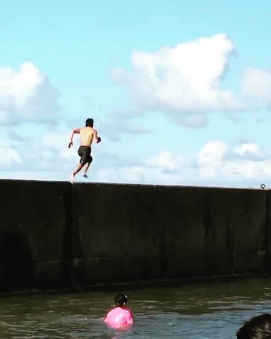 堀島行真のインスタグラム：「🏃‍♂️🏖 #2018の夏」