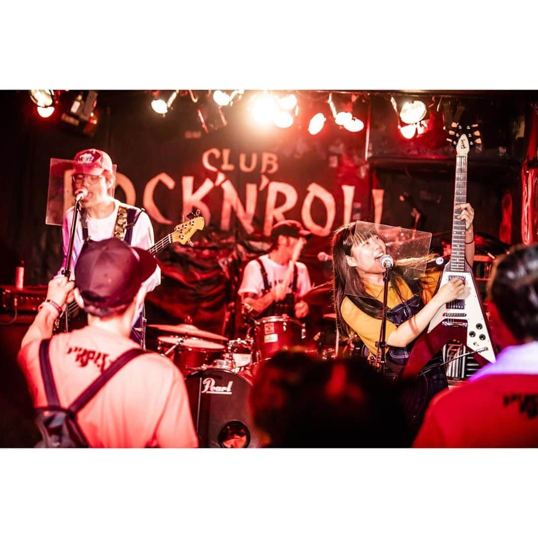 青木カズローさんのインスタグラム写真 - (青木カズローInstagram)「アクロバット★少年 ﻿ 2020.08.10 @ 名古屋 CLUB ROCK'N'ROLL ﻿ photo by 青木カズロー(cazrowAoki)﻿ ﻿ #アクロバット少年 #写殺﻿ #人間が生きている瞬間﻿ #生きてなきゃ殺せない﻿ #殺してぇから生きてくれ」8月24日 17時45分 - cazrowaoki