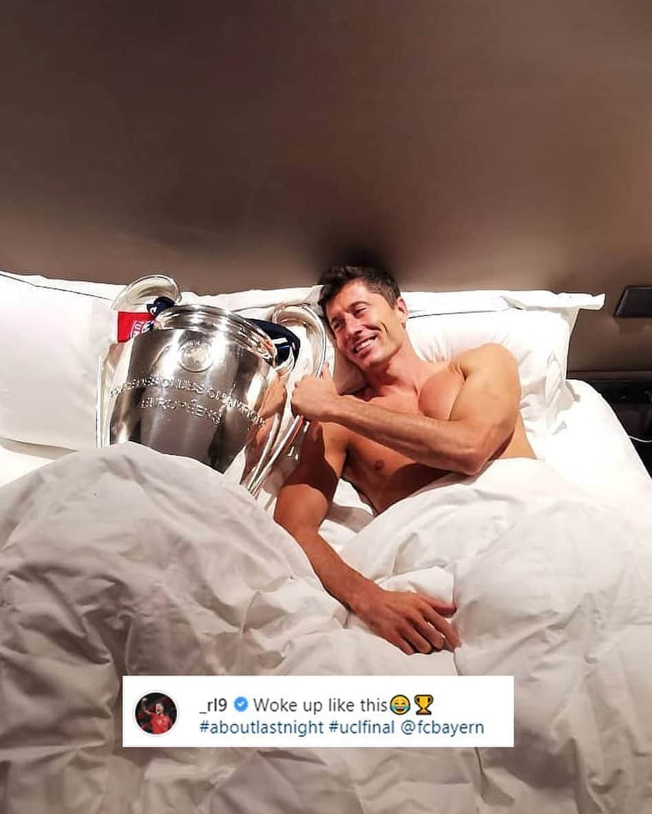 バイエルン・ミュンヘンさんのインスタグラム写真 - (バイエルン・ミュンヘンInstagram)「Ich hab geträumt von dir... 😍 🏆 @_rl9 #MiaSanChampions #FCBayern #UCLfinal」8月24日 17時58分 - fcbayern