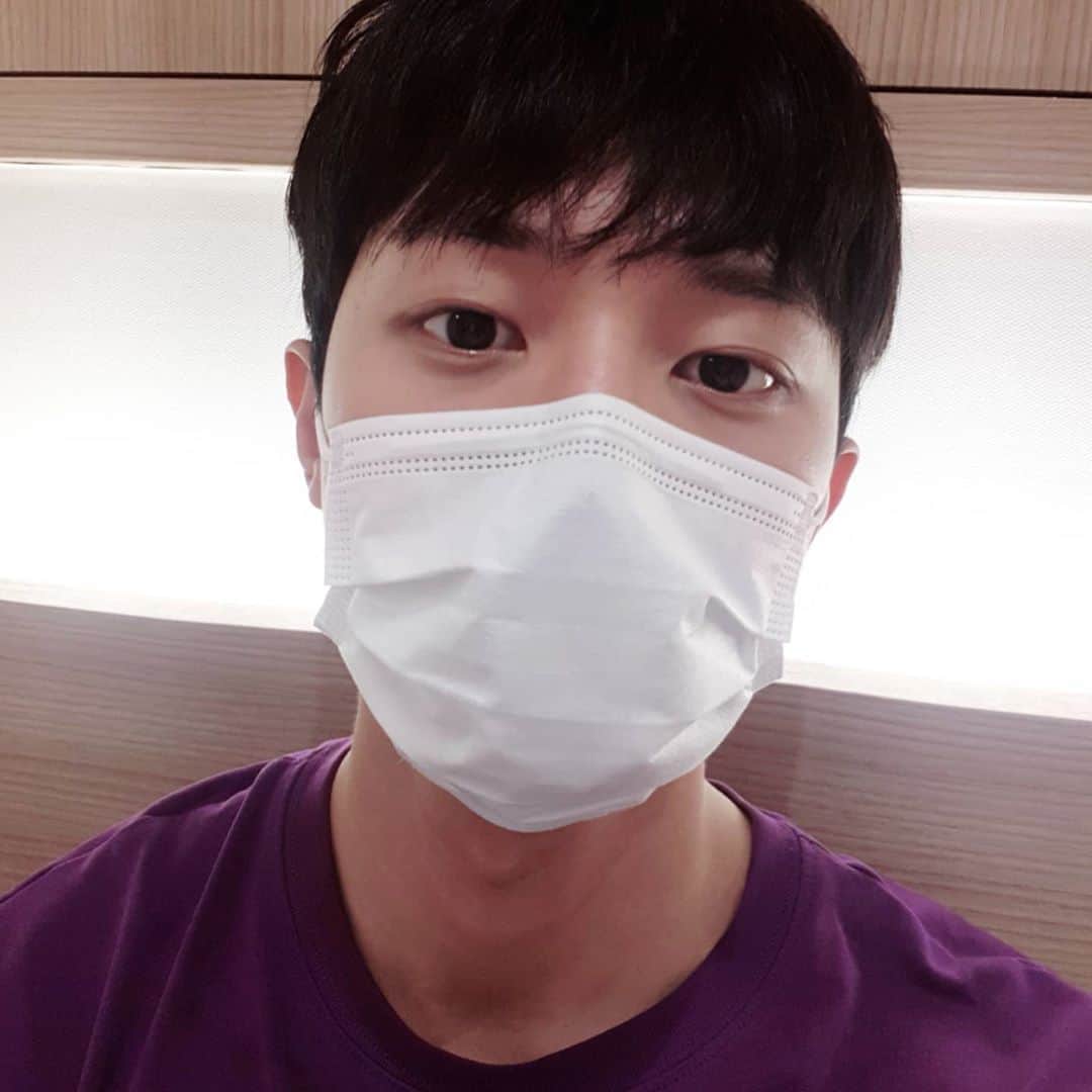 カン・ユンジェのインスタグラム：「방심 금물 😷 !!」