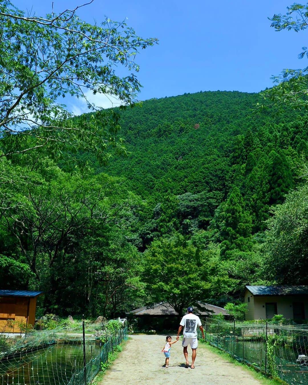 都倉賢のインスタグラム：「今年最後の夏休み😍」