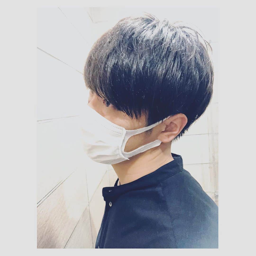 馬庭良介さんのインスタグラム写真 - (馬庭良介Instagram)「💇‍♂️ #haircut #整えてもらいました」8月24日 20時34分 - maniwa_ryosuke
