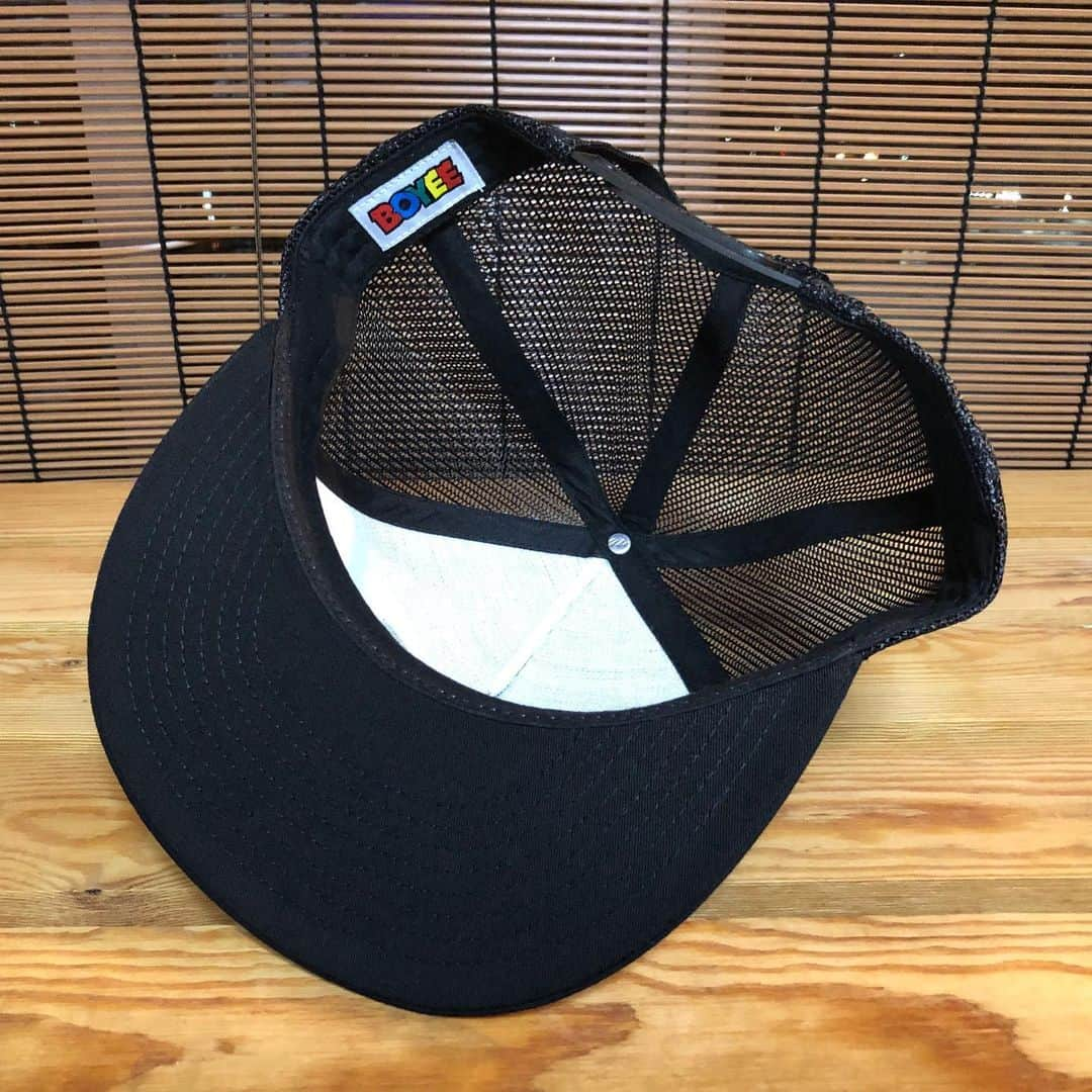 サイプレス上野さんのインスタグラム写真 - (サイプレス上野Instagram)「‪【BOYEE新入荷】“NICE DREAM LOGO MESH CAP”（BLACK/WHITE）！丁寧な刺繍によるイチモツです🙏こちらよりよっしゃっしゃっす💁‍♂️‬  ‪→https://nicedrm.thebase.in‬ ‪か‬ ‪→https://dreamkaihatsu.shop-pro.jp‬ ‪にて！‬」8月24日 20時50分 - resort_lover