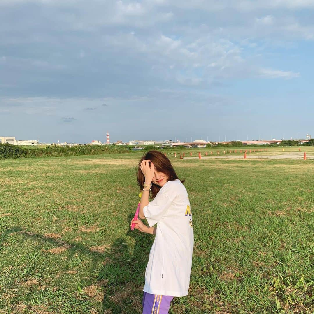 小山莉奈さんのインスタグラム写真 - (小山莉奈Instagram)「☁️💚」8月24日 20時57分 - koyama_rina