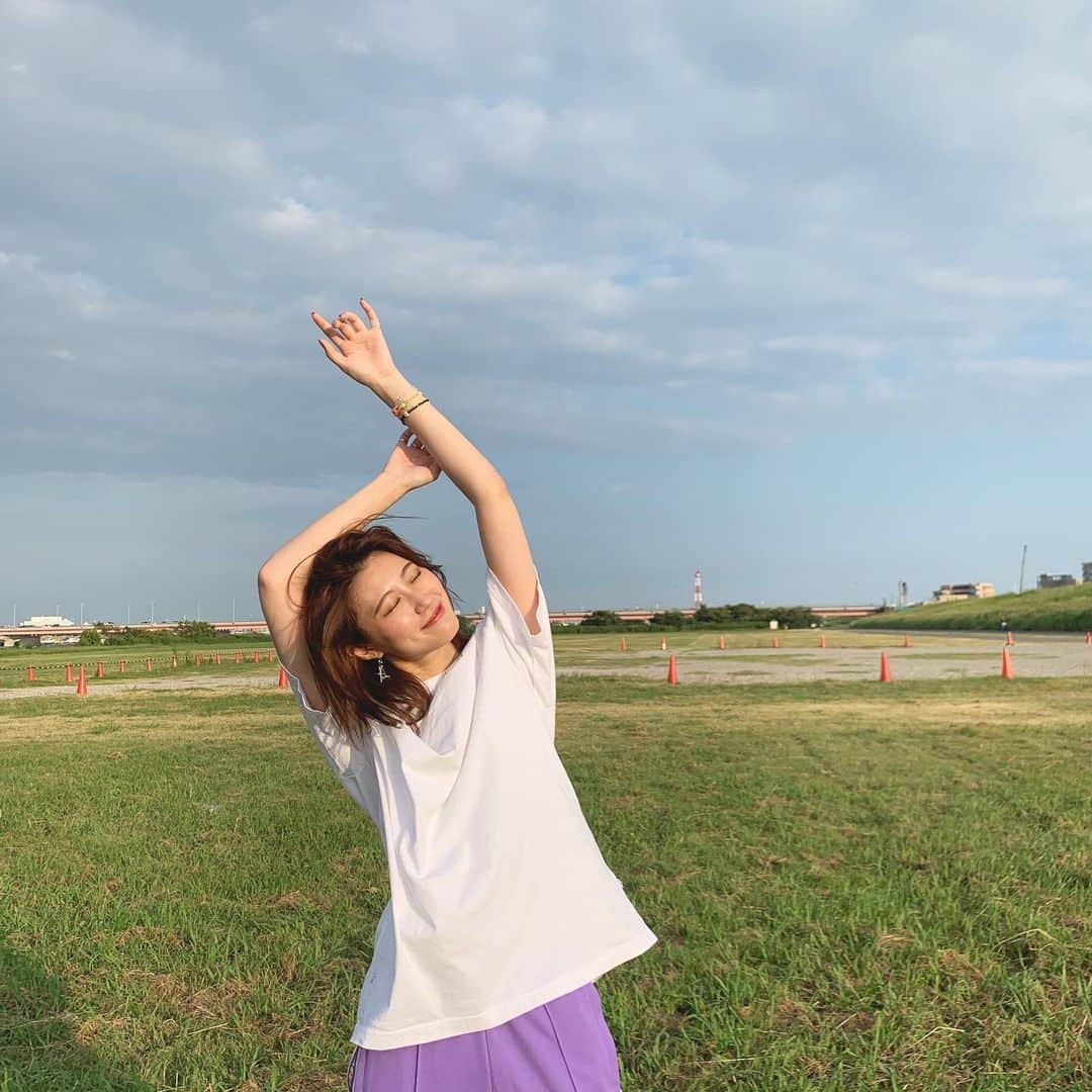 小山莉奈さんのインスタグラム写真 - (小山莉奈Instagram)「☁️💚」8月24日 20時57分 - koyama_rina