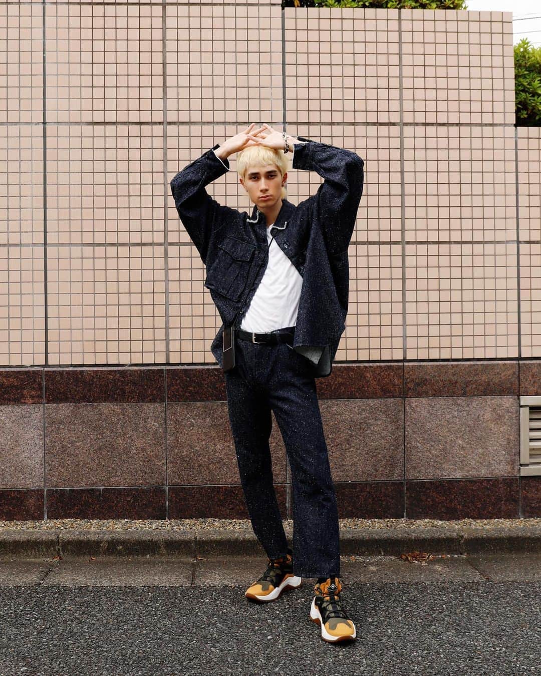 Droptokyoさんのインスタグラム写真 - (DroptokyoInstagram)「TOKYO STREET STYLE⁣⁣ ⁣ Name: @jjean_naejj  Shoes: @timberland_jpn ⁣ #TIMBERLAND#MyFirstEcoKicks#pr#streetstyle#droptokyo#tokyo#japan#streetscene#streetfashion#streetwear#streetculture#fashion#ストリートファッション#コーディネート⁣⁣⁣ Photography: @yuri_horie_  Styling: @masaakiida」8月24日 21時13分 - drop_tokyo