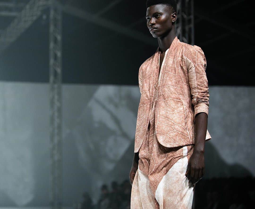 スリーアズフォーのインスタグラム：「Back in 2019 we were invited to Lagos / Nigeria to present our “Human Plant” collection, which is an intersection of Anatomy and Botany, revealing the relationship between humans and our cosmic cousins, the plants.  The collection was rendered various shades of skin colors celebrating human diversity of colors as ONE with the plants. Picture by @eva.al.desnudo #humanplant #nigeria #lagos #nigerialagos」