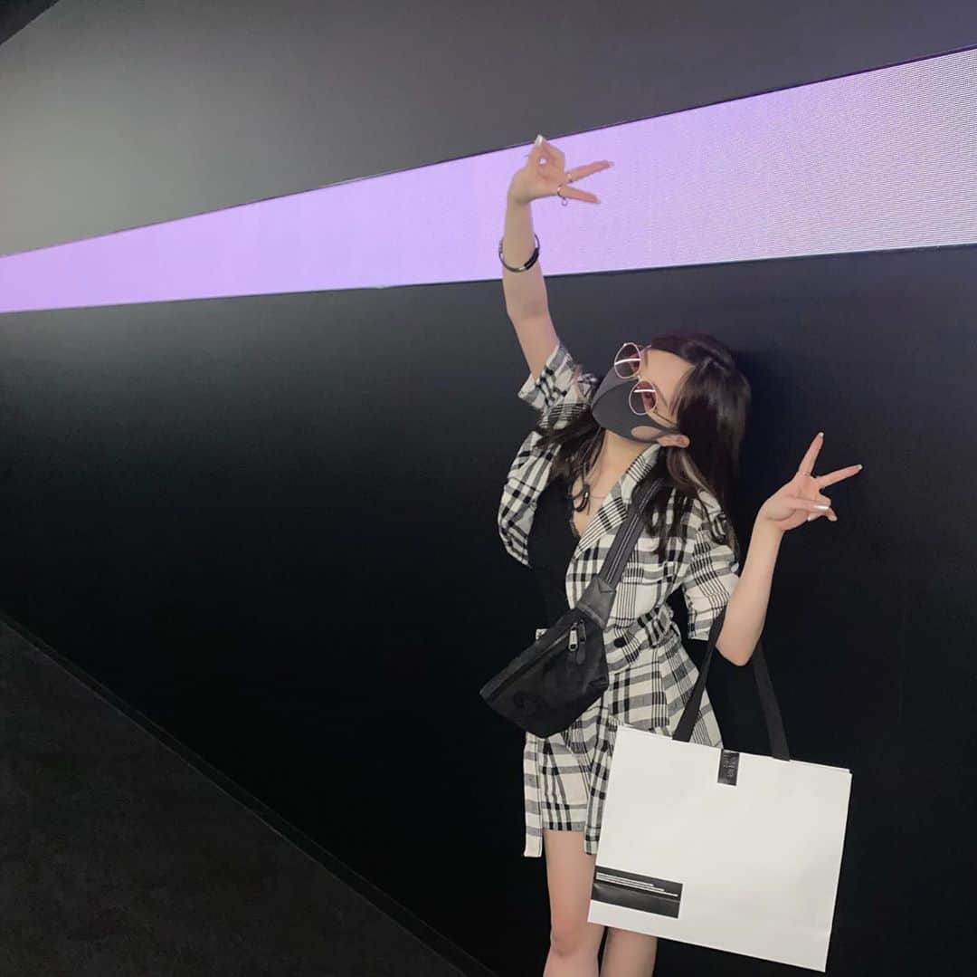 おもてちゃんのインスタグラム：「. ✌️✌️」