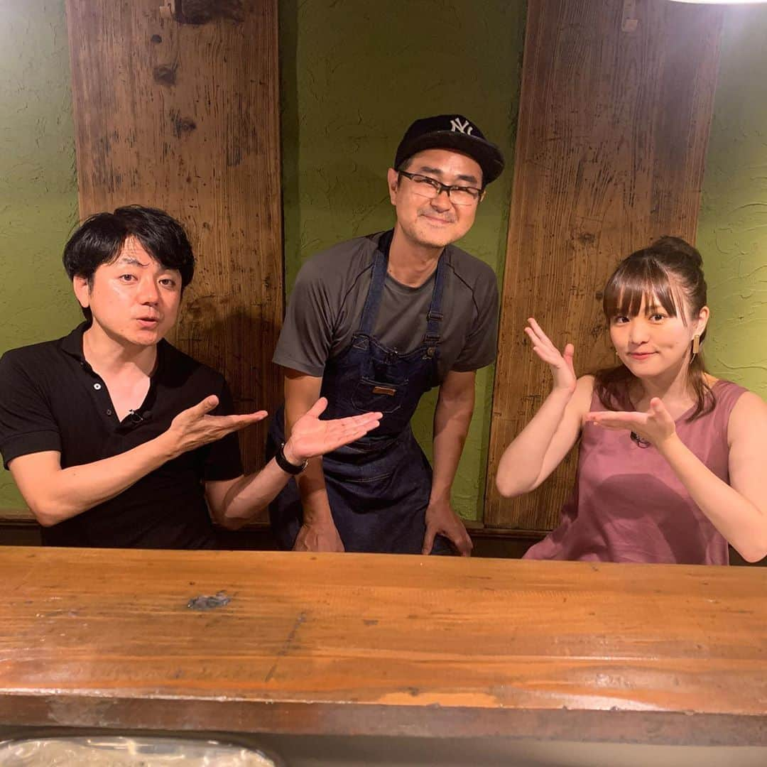 伊藤かりんさんのインスタグラム写真 - (伊藤かりんInstagram)「. . . 8月27日16:00〜フジテレビONE 「ラーメンウォーカーTV2」 . 今回は2本出演します〜🍜 久しぶりに1人ロケではなく 田中さんにお会いできました〜😆🙌 . 嬉しい😆🙌 . . . . . #タナカロボ さん！ . 今回も連食です🥰🥰 . . . 【鯛煮干の塩そば】 鯛の煮干しを贅沢に使った 極上のスープに、 綺麗に畳まれた麺、 うるうるな大きなお肉！ このお肉ブロックで買いたい。😃 . . 【焼豚麺】 しっかりとしたお醤油の味で チャーシューもたっぷり🤤 だけど大根おろしの効果で さらりと食べやすくなる魔法がかかってる🤤 . . . 今回も絶品ラーメンでした〜🥰 . . . . #かりんのラヲタ修行中」8月24日 22時16分 - karin___ito