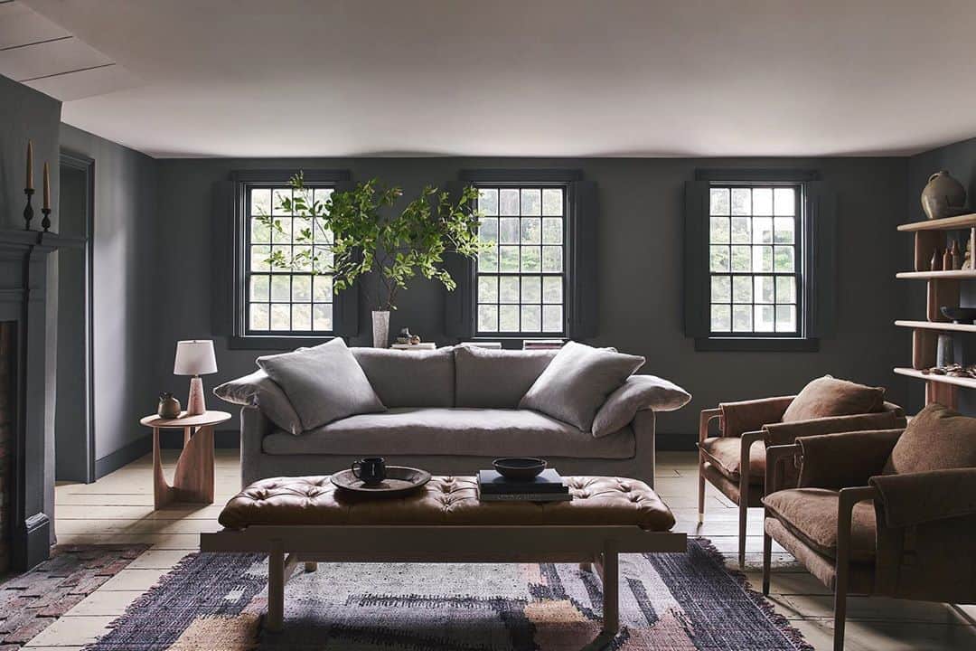 Anthropologieさんのインスタグラム写真 - (AnthropologieInstagram)「You're invited to take a tour of our Fall 2020 Home Collection, showcased in a stunning 18th-century farmhouse hidden in the hills of Dutchess County, New York. Shop new arrivals at the link in our bio, and head to @AnthroLiving to see so much more.」8月24日 22時10分 - anthropologie