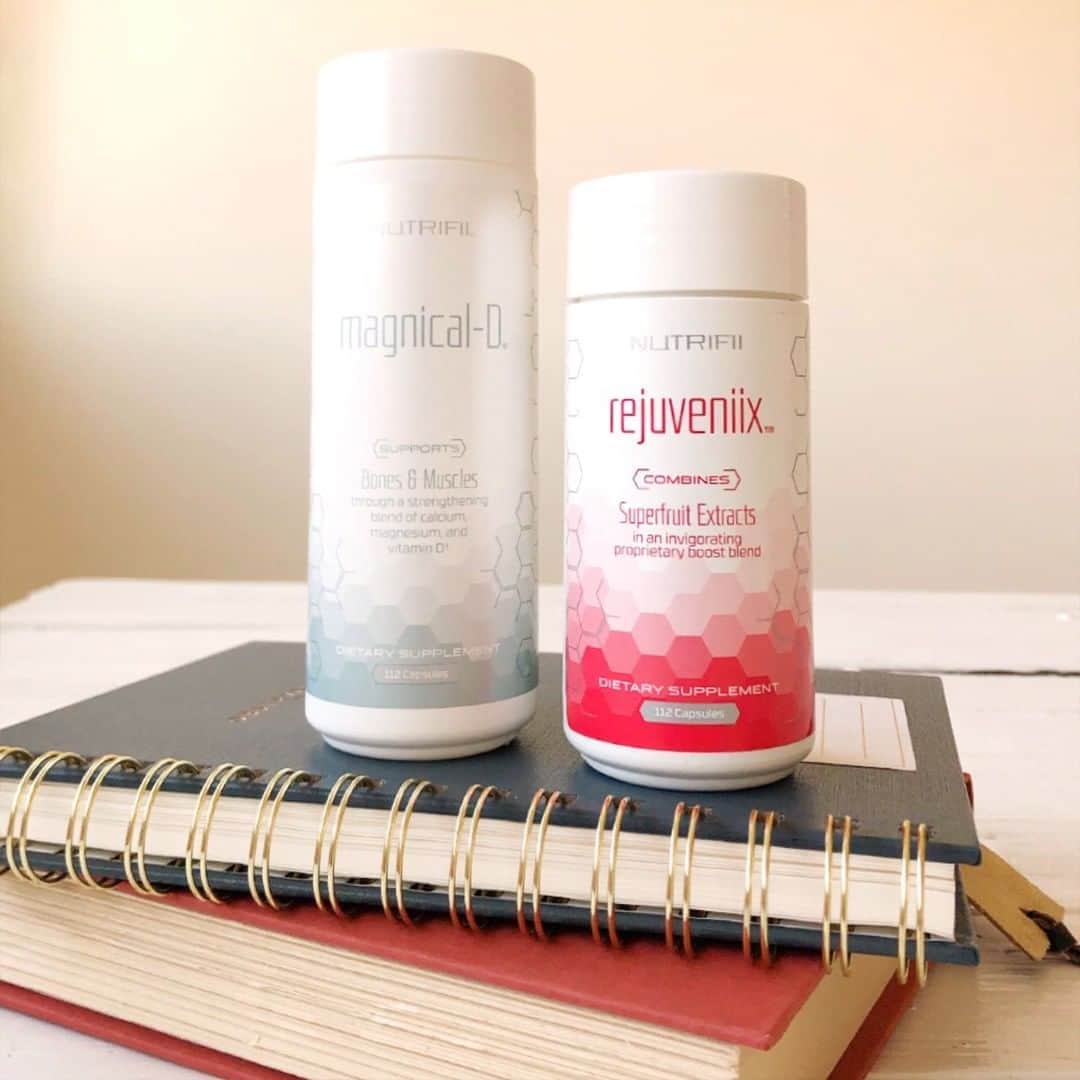 のインスタグラム：「With this dynamic 🤜🤛 duo on your desk, you'll be feeding your focus, and smashing 💥 those goals like never before.⁠ ⁠ ⁠ ⁠ ⁠ #ariix360 #ariix365 ⁠#rejuveniix #magnicald #vitamind #magnesium #calcium #healthymind #healthybrain #mentalhealth #mentalclarity #mentalfocus #rejuveniix #ariix #ariixhealthandwellness #myariixlife #ariixlifestyleperks #ariixproducts #nutrifii⁠」