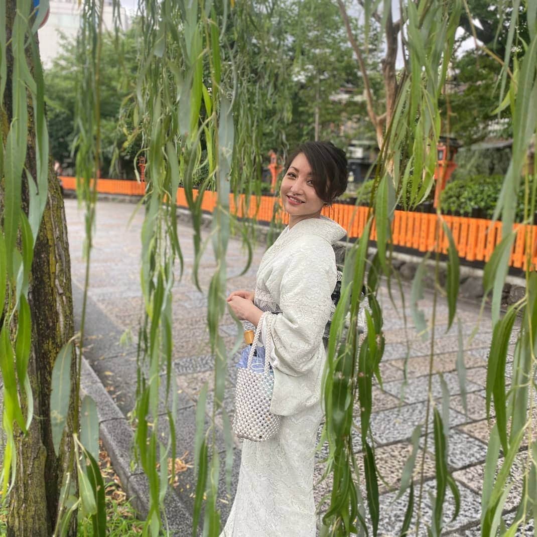 Hiromi Tomiiさんのインスタグラム写真 - (Hiromi TomiiInstagram)「. . . #gn . . #過去pic . . #Kyoto#京都#kyotoJapan#京都観光#kiyomizu #japan #planinternationaljapan #japanese #japanesegirl#祇園 #japantravel #japan_photo #japan_focus#ig_kyoto #team_jp_西 #japan #trip#旅行コーデ #旅好きさんと繋がりたい#旅行好き女子#旅好き女子#旅スタグラム   #ゆいふぉと　 #浴衣レンタル #八坂神社 #着物レンタル #京都旅行 #清水寺」8月24日 23時13分 - hiromi.tomii