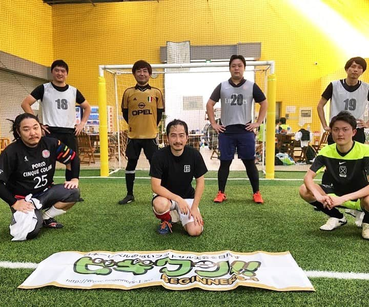 大川佑さんのインスタグラム写真 - (大川佑Instagram)「先週末のフットサル。ラモスフィールドは何気に初訪問。いい運動で楽しかったなあ。  右上の金くんのお友達は、パギくん @pagi1222 の学生時代の戦友らしい。皆さんお上手！」8月24日 23時53分 - tasuku.okawa