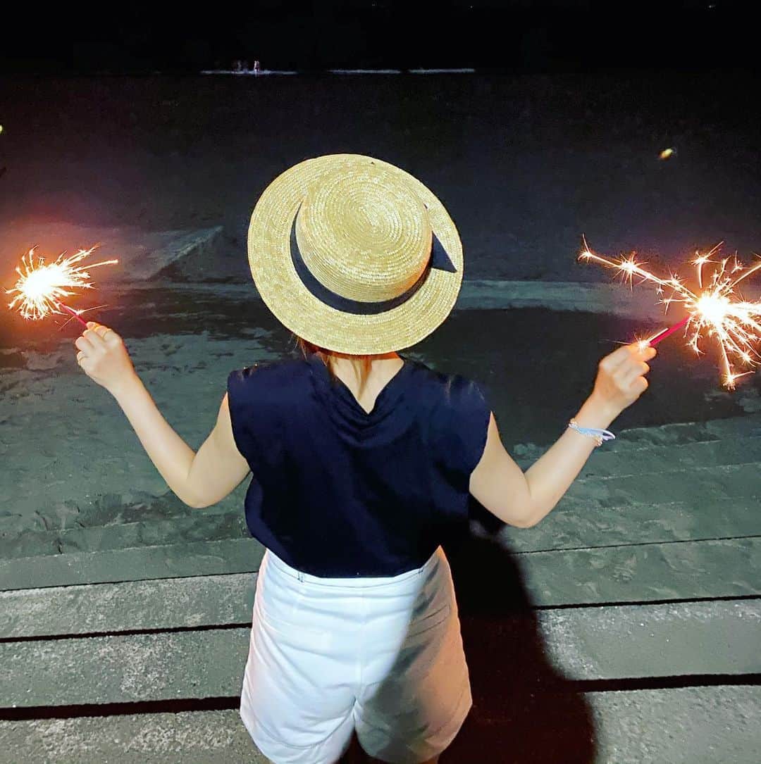 大場美奈さんのインスタグラム写真 大場美奈instagram 花火撮るのって難しいね インスタ映え100枚チャレンジ 8月25日 0時00分 Obamina 43