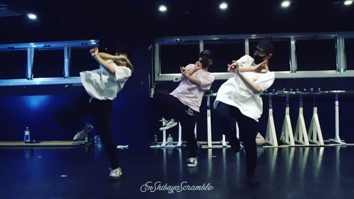 のインスタグラム：「| Today’s my class  🥱🥱🥱🥱🥱🥱🥱 —————————— 🎶　@surfacesmusic / Lazy 📍 @endancestudio scramble ————————— 受けてくれた皆んなありがとう！ 来週は何やろうかな🤔」