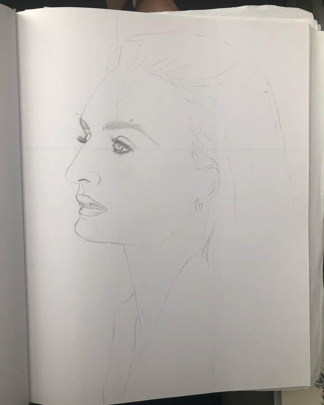 マディソン・チョックさんのインスタグラム写真 - (マディソン・チョックInstagram)「Portrait of a Papadakis, ❤️ my beautiful and enchanting friend @gabriellapapadakis . 🤗 Swipe to see my drawing process from start to finish! ➡️ . . . . #pencildrawing #pencilportrait #pencilartwork #sketchbook #drawinyourstyle #portraitdrawing #worldofpencils #worldofartists #gabriellapapadakis」8月25日 0時19分 - chockolate02