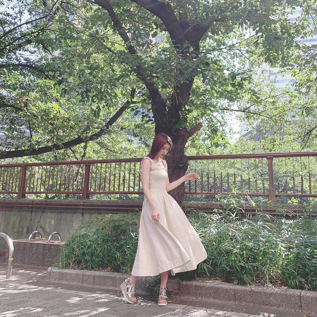 小山莉奈さんのインスタグラム写真 - (小山莉奈Instagram)「🤍」8月25日 10時45分 - koyama_rina