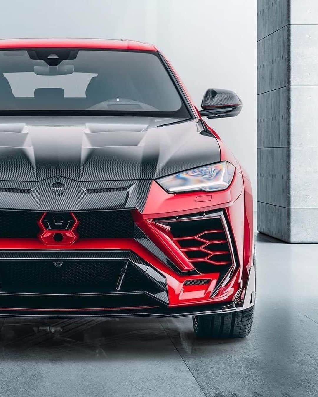 CARLiFESTYLEさんのインスタグラム写真 - (CARLiFESTYLEInstagram)「Mansory Urus. Yes or No? Check out @aerosunzusa for more! #carlifestyle」8月25日 11時09分 - carlifestyle