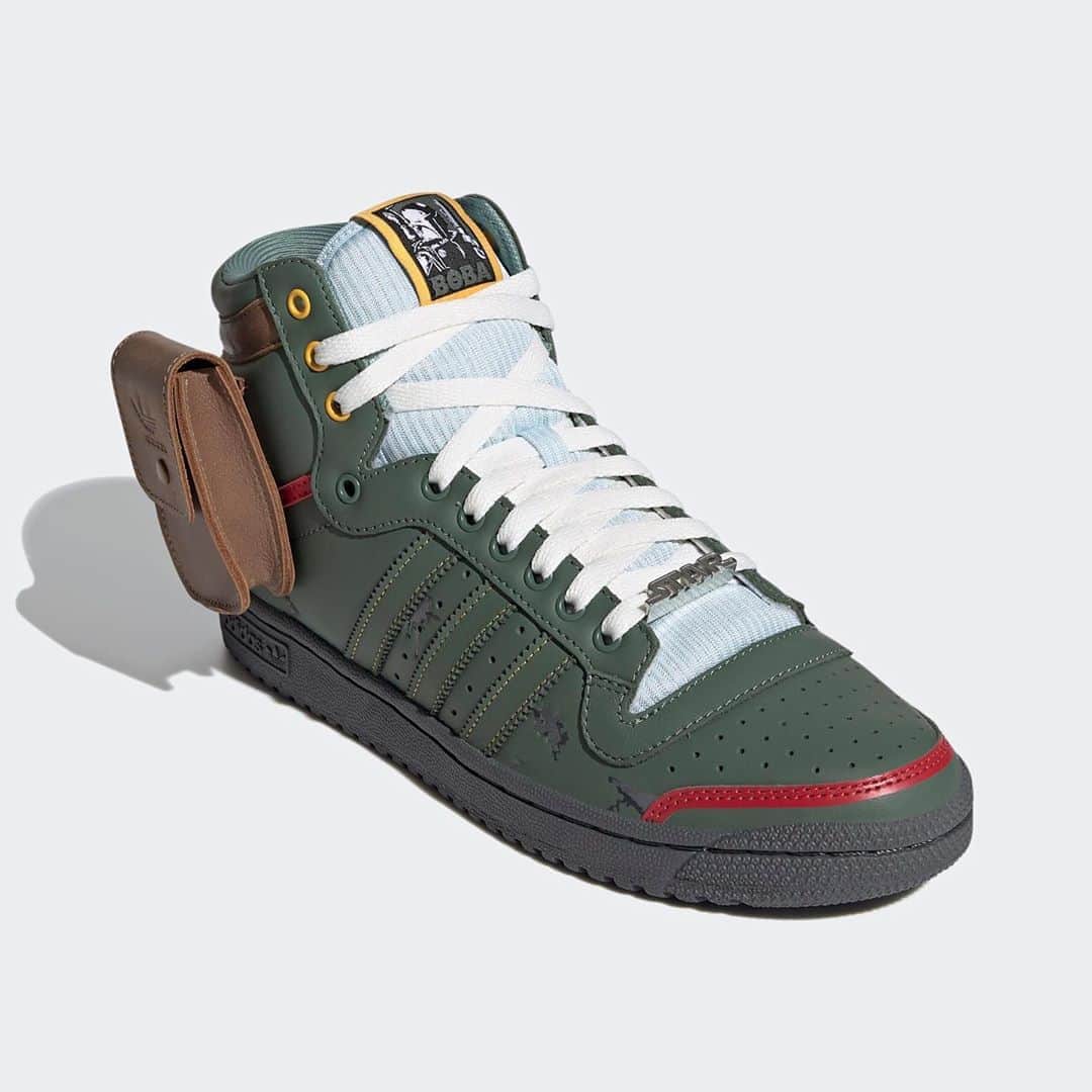HYPEBEASTさんのインスタグラム写真 - (HYPEBEASTInstagram)「@hypebeastkicks: @starwars and @adidasoriginals continues to celebrate ‘The Empire Strikes Back‘s 40th anniversary with a collaborative Boba Fett-inspired Top Ten Hi. Drawing from his famous battle armor, the shoe takes on an olive green upper with “battle scars” detailing, a special “Boba” tongue tag, red trims, yellow eyestays and his badges at the heel and medial collar. Rounding out the look is a large brown pouch on the lateral collar which acknowledges his utility belt. It’s set to release at the @adidas UK webstore on September 24 for approximately $111 USD.⁠⠀ Photo: adidas」8月25日 11時19分 - hypebeast