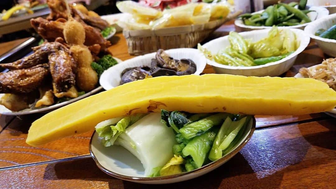 石関友梨のグルメインスタ