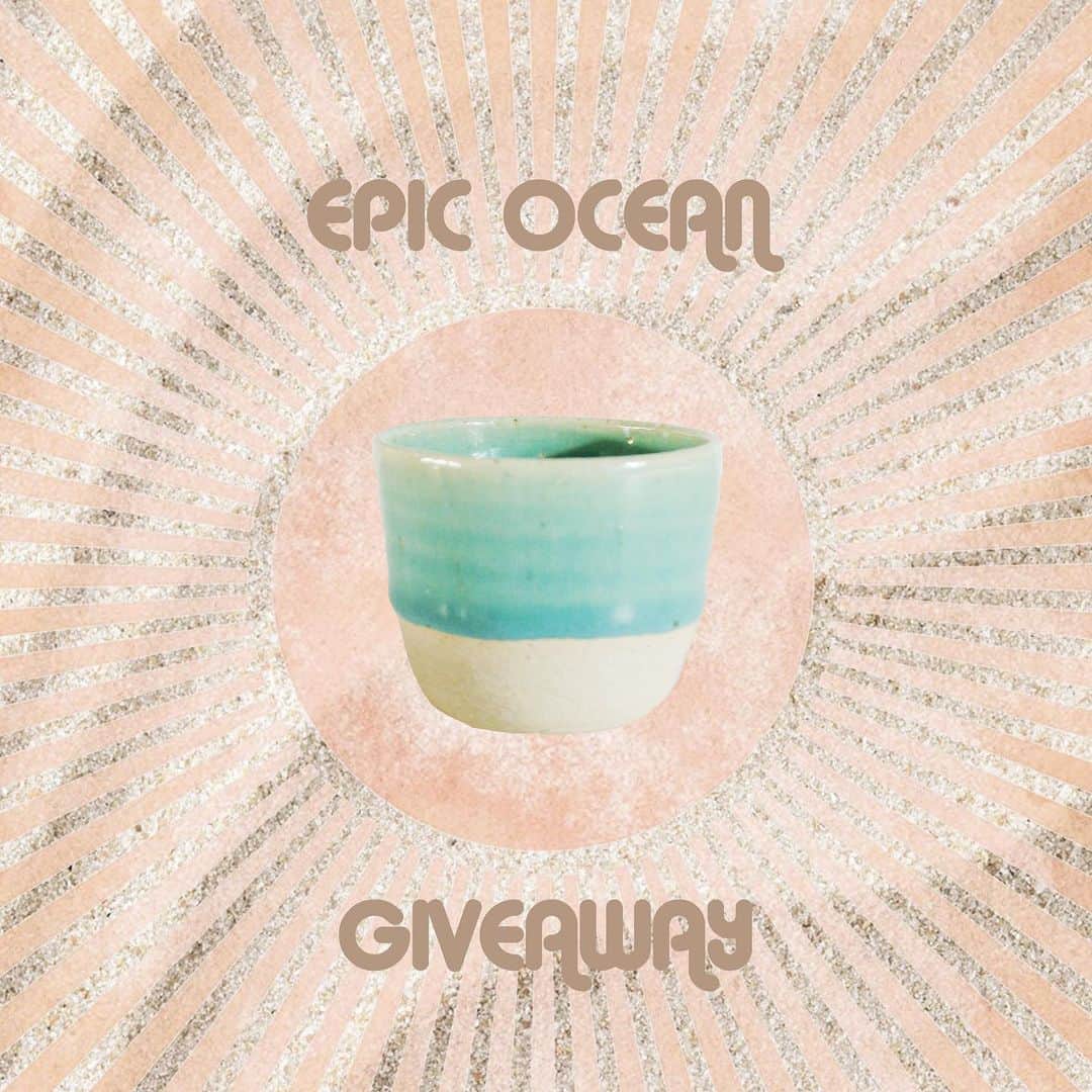 Tamikoさんのインスタグラム写真 - (TamikoInstagram)「Hi friends 🐳 taking part in something fun - join the EPIC ocean giveaway!  Claim your 10 free gifts now and enter the drawing for one of 20+ eco-friendly prizes, including a sea blue chibiko cup from @tamikoclairestoneware ✨ To enter, please go to @epicoceangiveaway and: 1. Follow that page and all accounts that @epicoceangiveaway follows. 2. Tag 3+ friends in their giveaway post. 3. Go to www.epicoceangiveaway.com to get all your free gifts. Deadline to enter is August 28, 2020 at 3 pm PT ~ 6 ET. Good luck! xx #epicoceangiveaway #tamikoclaire #madeinhawaii」8月25日 3時11分 - tamikokonuts