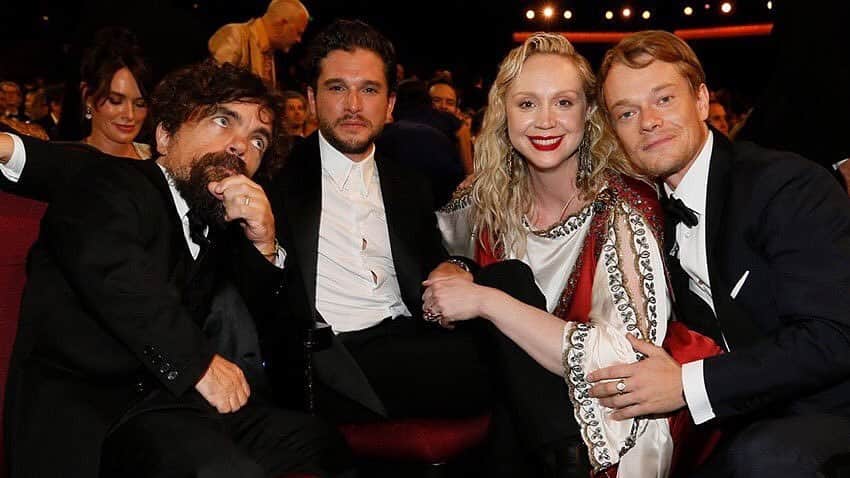 ピーター・ディンクレイジのインスタグラム：「GoT Cast ♥️」