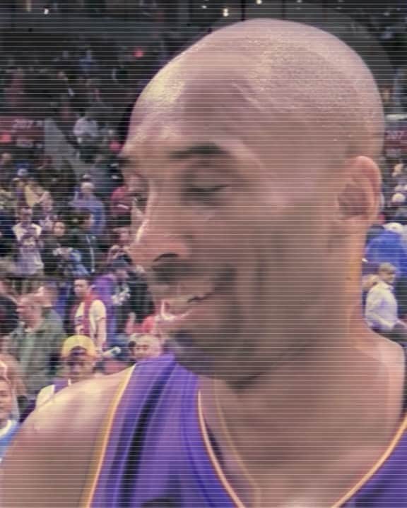 デイミアン・リラードのインスタグラム：「Having the opportunity to go toe to toe with Kobe my rookie year was one of the best experiences of my career. Like so many of my peers, the #MambaMentality and the advice he gave me has helped fuel my success in the league. When I found out I was gonna be on the cover of @nba2k the same year that Kobe was going to be the legends cover, I decided to use my access to the #NBA2K21 soundtrack to pay tribute to Kobe through music. “Kobe” featuring @snoopdogg and @derrickmilano drops exclusively in #NBA2K21 on 9/4. Produced by @ayotheproducer and @itskeyzbaby 🎥 by @kampashai #MambaDay #MambaMentality #MambaForever 🙏🏽」
