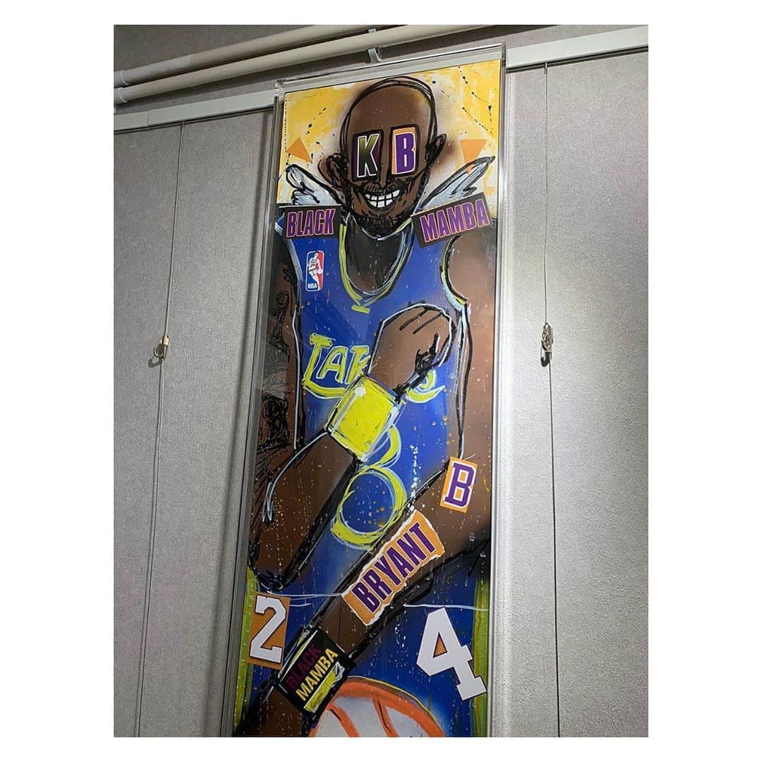 HYPEBEASTさんのインスタグラム写真 - (HYPEBEASTInstagram)「@hypebeastart: Hong Kong art initiative @the.realproject_ has just put together a show paying respects to the late basketball icon Kobe Bryant. Celebrating his birthday on August 23, the show sees the curation of two international artists (Adam Lister and Santlov) followed by artworks from six local artists. Those in Hong Kong can visit the “8-24” exhibition from now until August 29.⁠ #MambaWeek⁠⠀ Photo: Adam Lister/The Real Project」8月25日 5時02分 - hypebeast