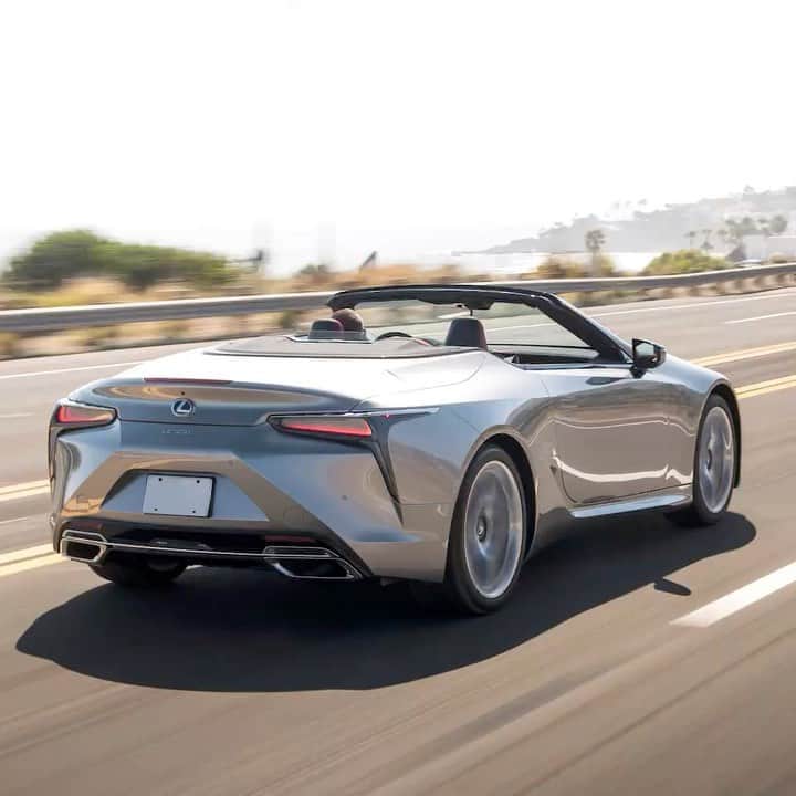 Lexus USAのインスタグラム：「Want to learn more about the brave design, exhilarating performance and imaginative technology in the all-new #LexusLCC? We’ve got a podcast for you. Turn up the volume and listen to a preview. Or, click the link in our bio for the full episode.」