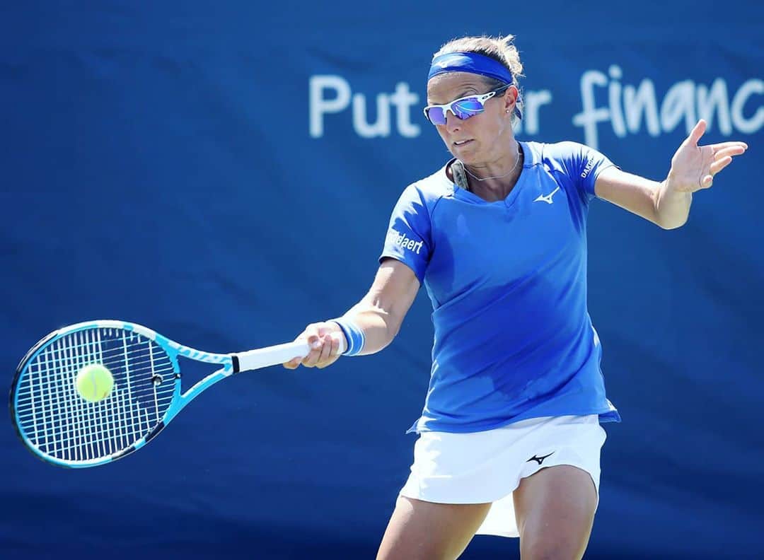 キルステン・フリプケンスのインスタグラム：「Feels great to be back on court and do what I love. Compete. Sweat. Emotions. Fight. Win. Lose. Learn.」