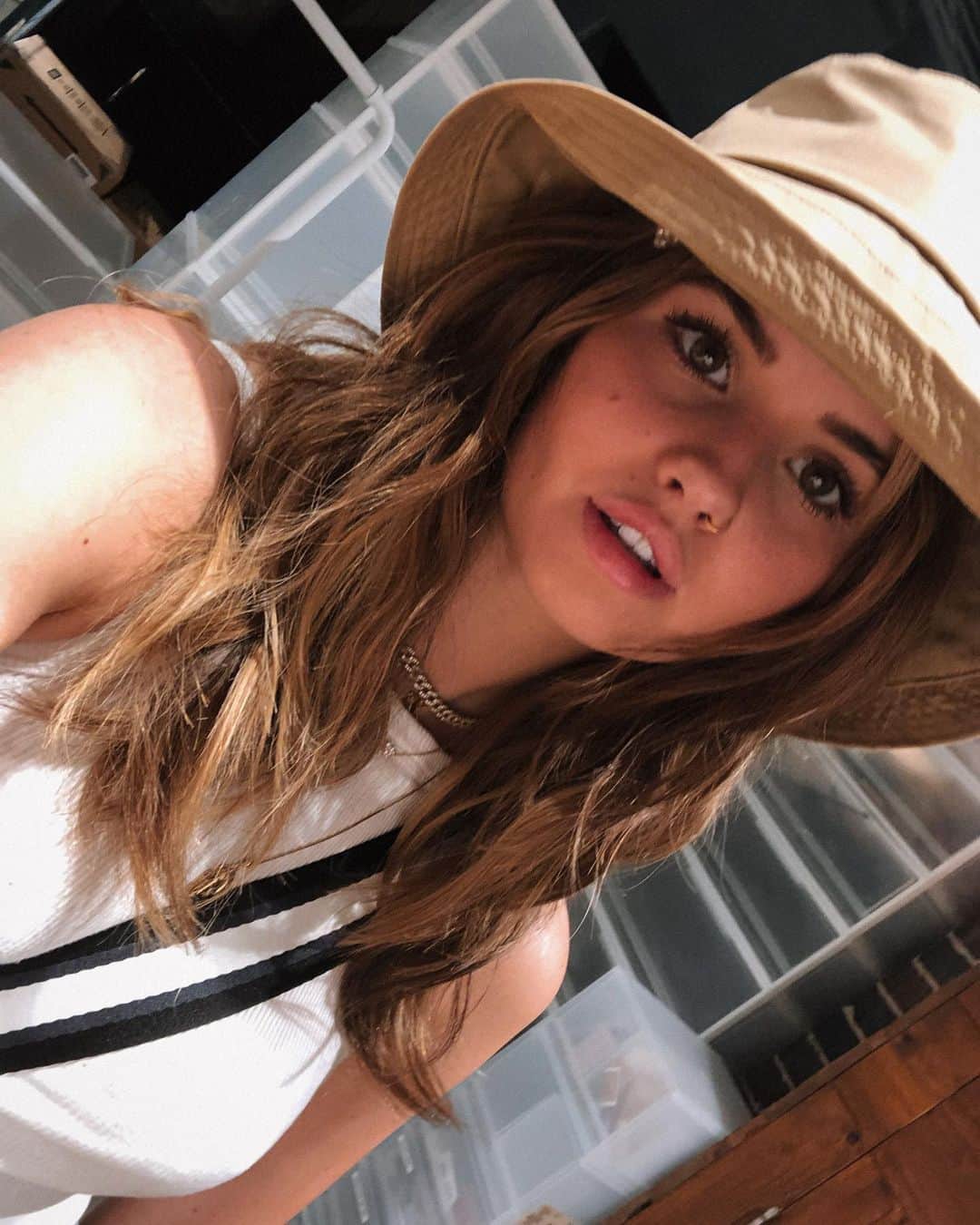 デビー・ライアンのインスタグラム：「(cont’d) later that day... I didn’t blink」
