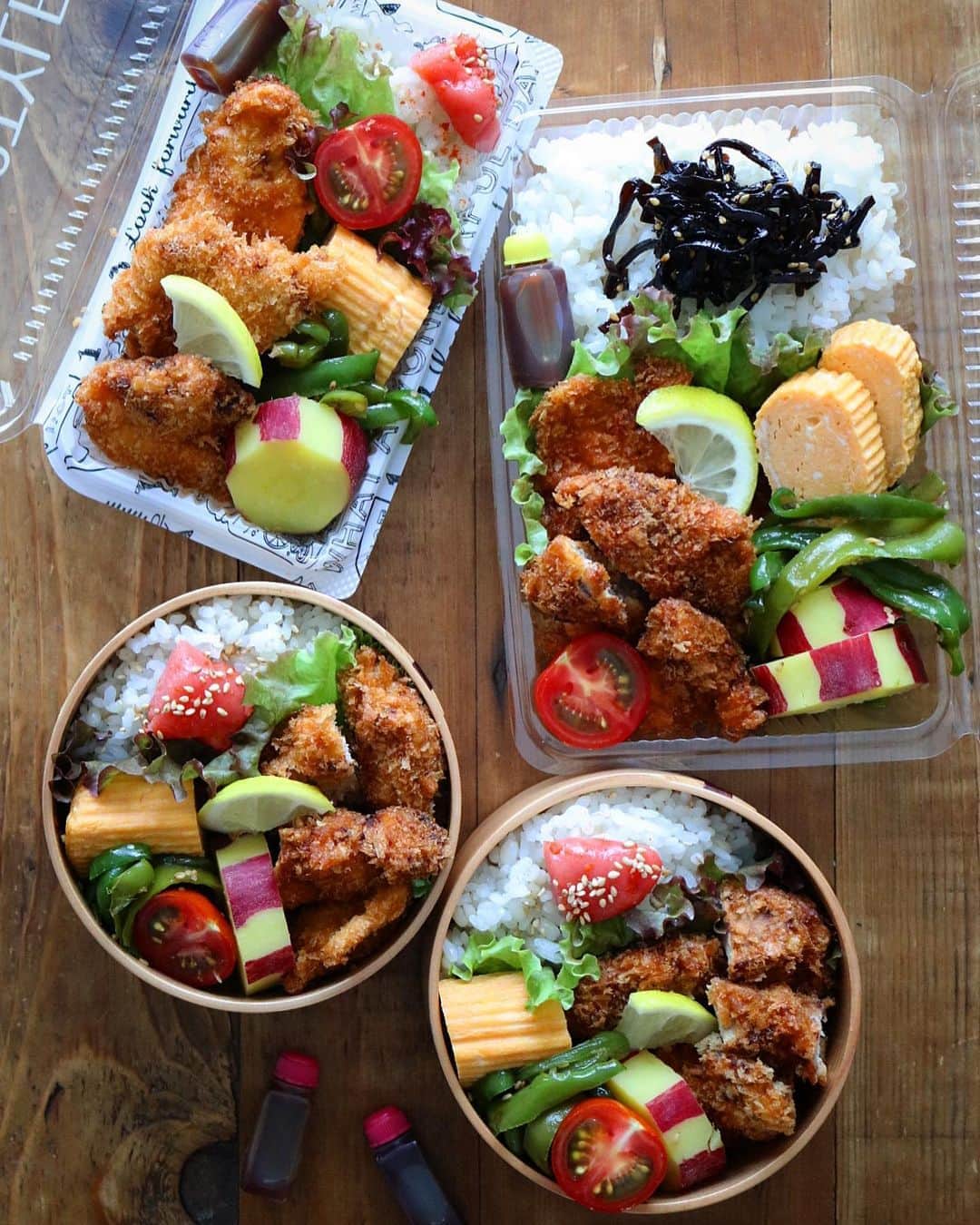 のインスタグラム：「2020.8.25🍱 ． ． gm(｡>∀<｡)♡ ． ． 今日のお弁当 ． 豚カツ 甘い卵焼き ピーマンきんぴら さつま芋レモン煮 プチトマト 明太子or昆布 ． ． 明太子は @tarako1banhonpo さんから届けていただいた#信八MENTAIKids を使わせていただきました♪ 小ぶりの明太子で女子弁にはピッタリサイズなのがうれしい♡ ． ． セリアの使い捨て容器はオットと私の。 次女は昨日から学校が始まっていて通常業務JK弁。 長女はまだ夏休みだけどついでだから置き弁に。 2段の大舘わっぱを姉妹で使用。 長女は家で食べるので蓋はラップです😂 ． ． 今日はいよいよ義母の特養への引っ越し日。 最低限の荷物をまとめたけどうちのワンボックスで4〜5往復の予定💦 朝から猛烈に暑いけどぶっ倒れないようにはりきってきます(๑•̀ㅂ•́)و✧ ． ． 今日も佳き日に！ ． ． #豚カツ弁当#お弁当#JK弁当 #わっぱ弁当 #まいちく弁 #2020まいちく弁　 #foodstagram#instafood  #delistagrammer#kurashiru  #locari#おうちごはん#フーディテーブル #igersjp#ellegourmet #ouchigohanlover  #マカロニメイト#ご飯でエールを #homecooking #japanesefood#foodlovers#foodie」