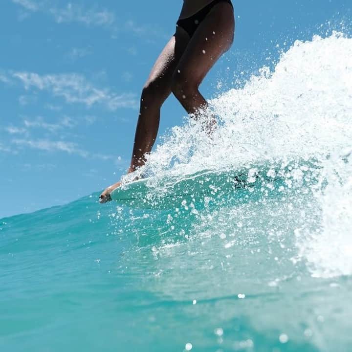 のインスタグラム：「@keliskaleopaa just passing by   📷 @kuhio.fotos」