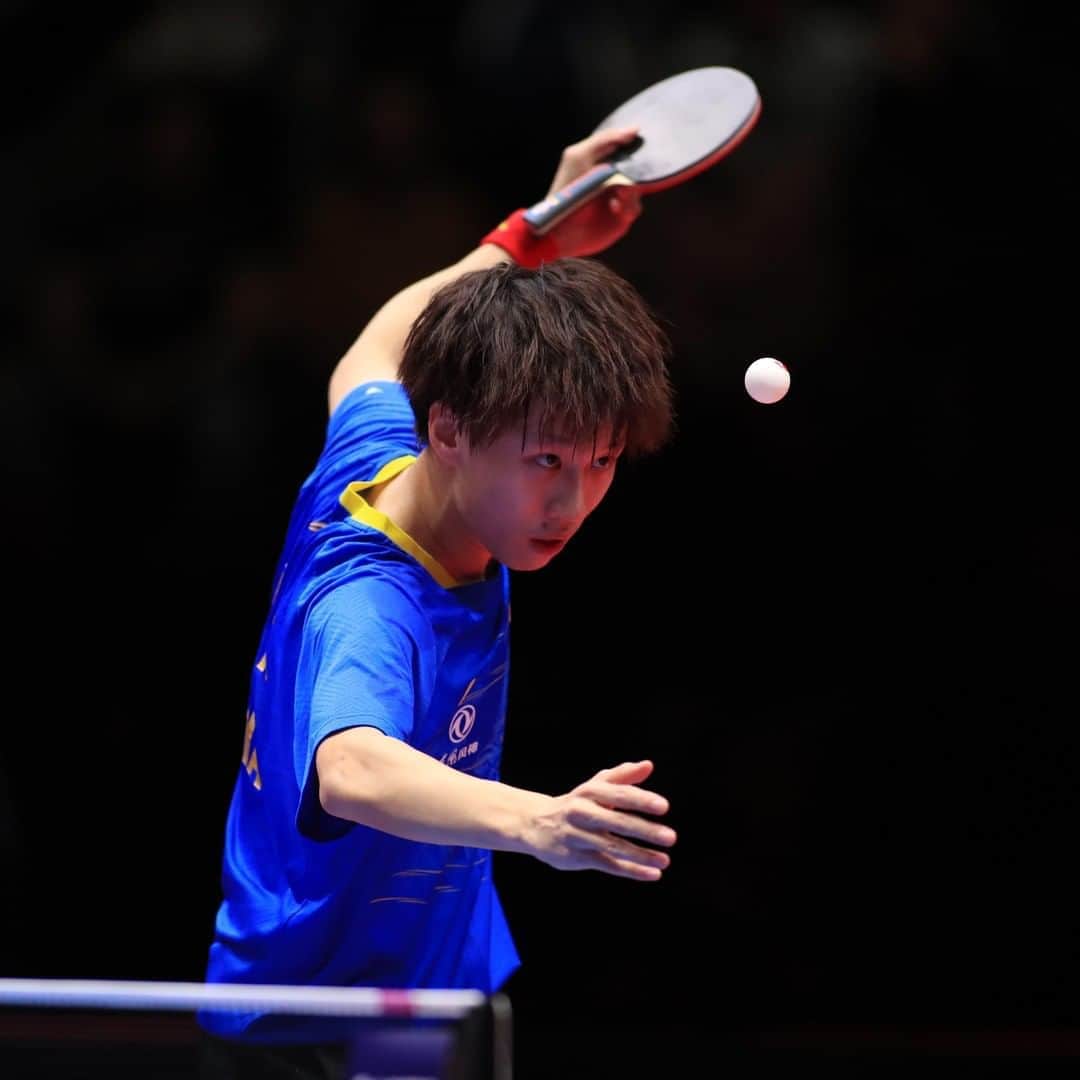 のインスタグラム：「Keep eyes on the ball 👀🏓  #PhotoOfTheDay #TableTennis」
