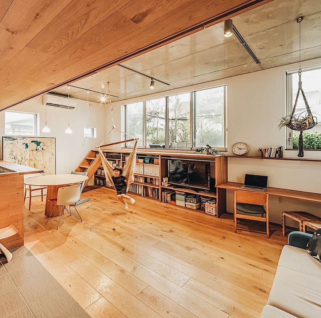 カウカモ ｜『一点もの』の住まいに出会おうのグルメインスタ