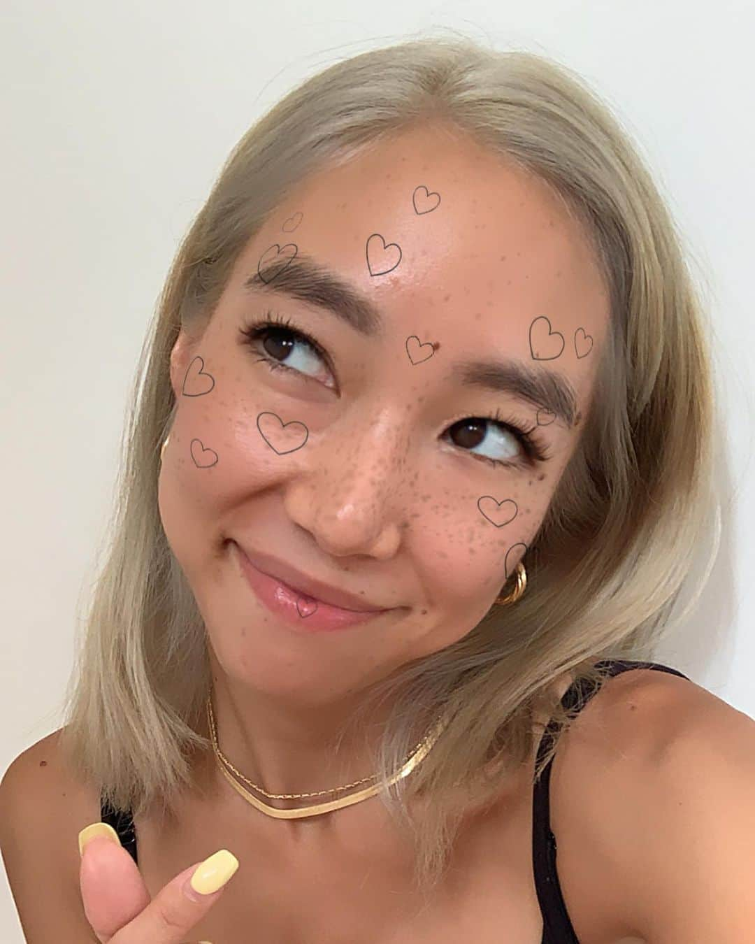 UlalaGirlさんのインスタグラム写真 - (UlalaGirlInstagram)「Blondie Asian vibeing🤩 (Feeling like a Korean popstar tbh)」8月25日 14時09分 - ulalagirl