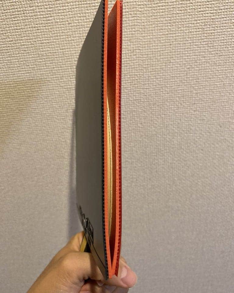 のインスタグラム：「Replacing your rubbers for the first time after a long lockdown be like... 🤣🤣🤣  📷 Asuka Machi  #TableTennis #PingPong #Tischtennis #Bordtennis #tenisdemesa #tennisdetable #乒乓球 #桌球 #卓球 #탁구  #настольныйтеннис」