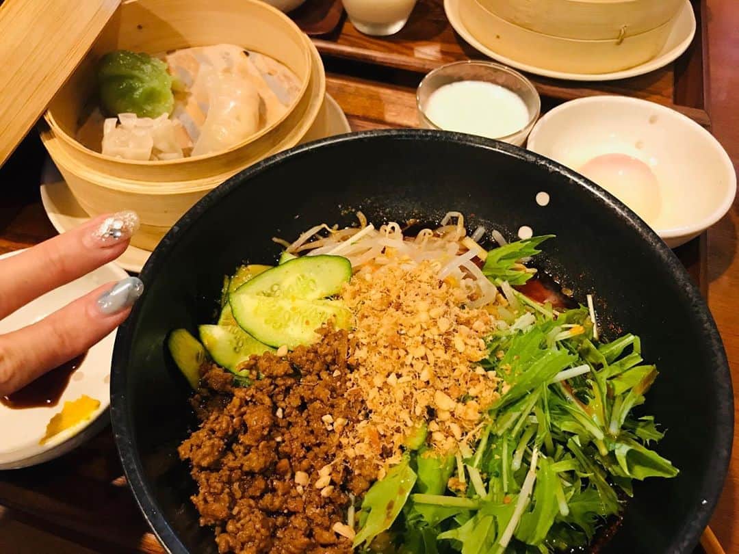 井脇幸江さんのインスタグラム写真 - (井脇幸江Instagram)「坦々麺が大好きな私。  あちこちで食べますが、1番好きな、お店の夏（裏）メニュー🤫  〜冷やし麻辣坦々麺〜  スタジオ近くの中華屋さん「月ノ光」へ是非🌔  #大好物 #中華 #冷やし中華 #坦々麺 #美味しい #夏メニュー #井脇幸江」8月25日 14時25分 - yukie.iwaki