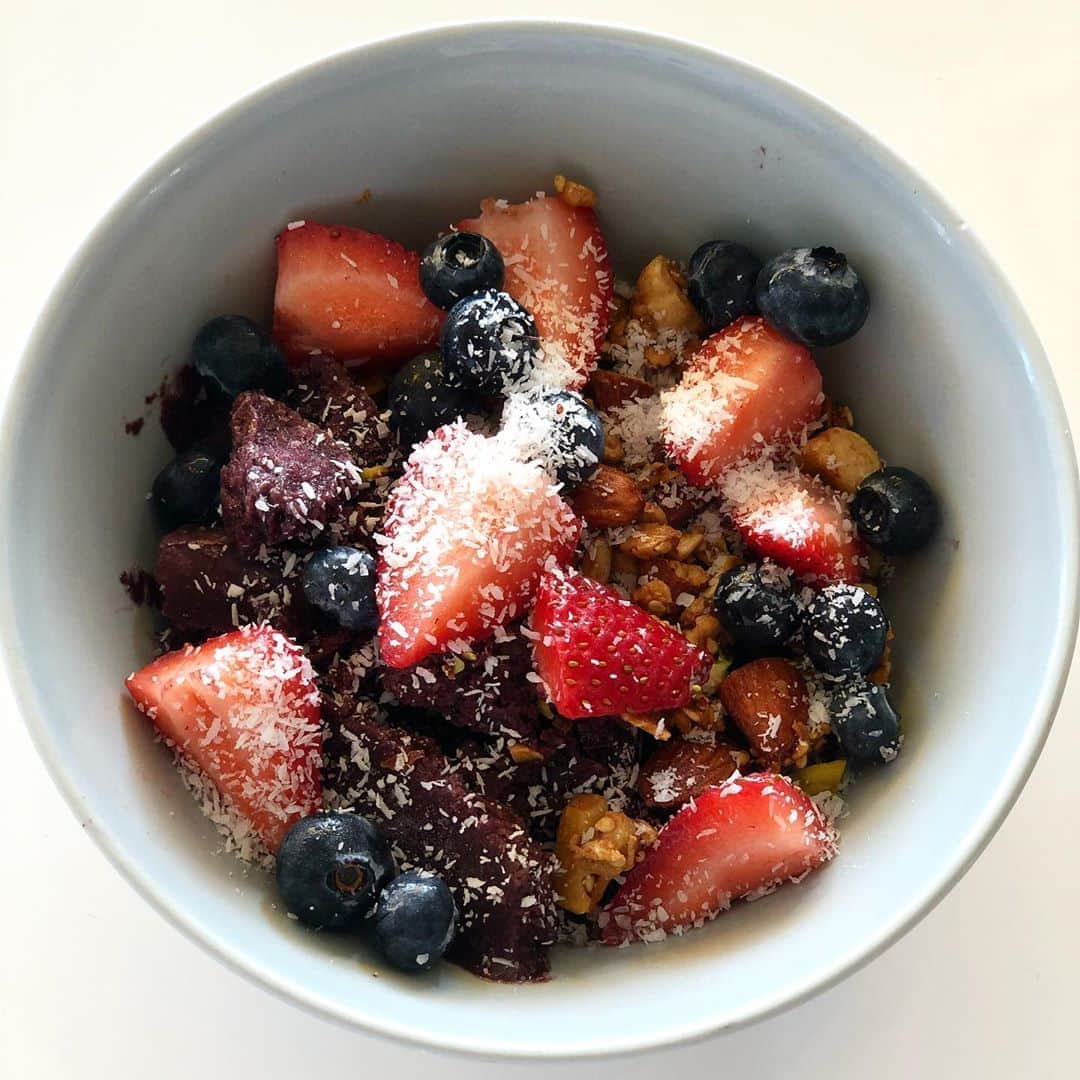 Sambazonのグルメインスタ