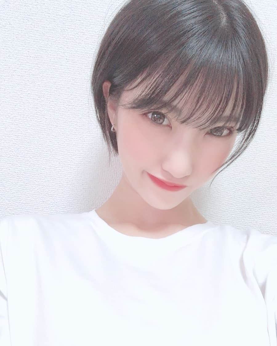 東条蒼のインスタグラム：「＊ ・ ・ ・ 昨日はnanairoさんのライブチャット参加してくださってありがとうございました😊 ・ ・ かわいいメイド服も着れたし、かわいいサングラスもつけれたし、楽しくできました😌 ・ ・ またの機会があれば、ご参加お願いします🤲 ・ ・ ・  #東条蒼 #クルーズグループ #セクシー女優 #av女優 #メガネ女子 #黒髪 #ショートヘア #あおたん　#teamメレンゲ #followｍe #following #japan #girl #photooftheday #tagsforlikes #instalike  #台湾 #香港 #粉我 #拍照 #照片 #人像攝影」