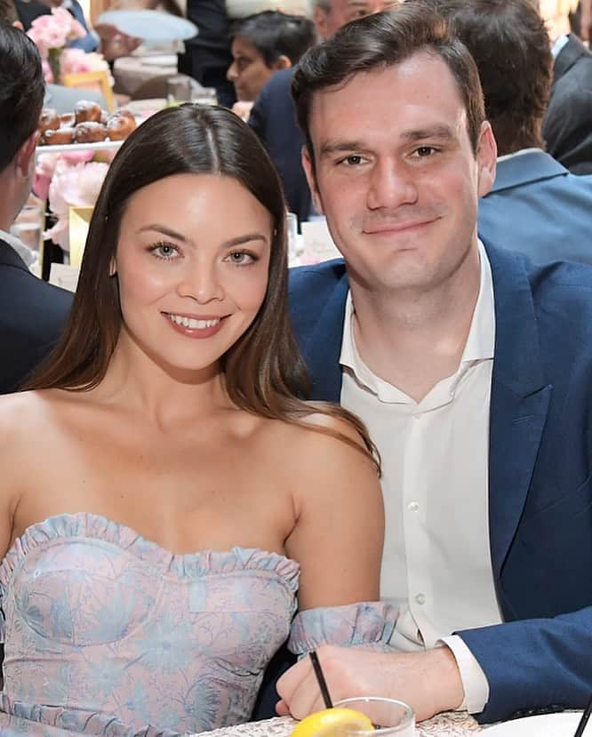 Just Jaredさんのインスタグラム写真 - (Just JaredInstagram)「“Harry Potter” actress Scarlett Byrne, who played Pansy Parkinson, has welcomed her first child with husband Cooper Hefner, the son of the late Hugh Hefner. Tap this photo at the LINK IN BIO to see the baby’s first photo! #ScarlettByrne #CooperHefner Photo: Getty」8月25日 16時31分 - justjared
